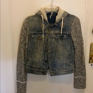 jean jacket with grey heather Cotton sleeves
